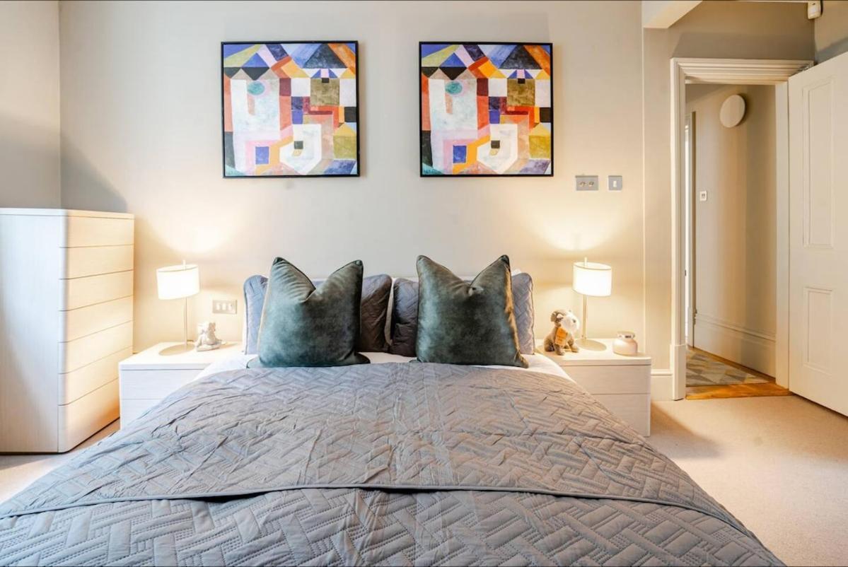 Lux 3 Bedroom Covent Garden * Londra